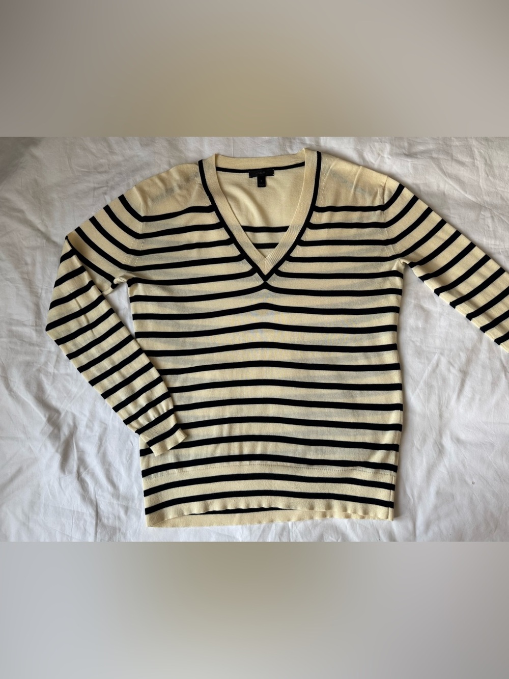 NWOT J.Crew Navy White Striped Cotton V-Neck Lightweight Sweater S Preppy